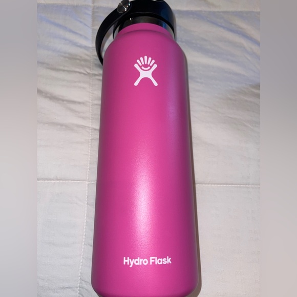 HydroFlasks - Picture 3 of 9